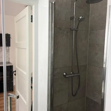 Fnidsen * ألكمار